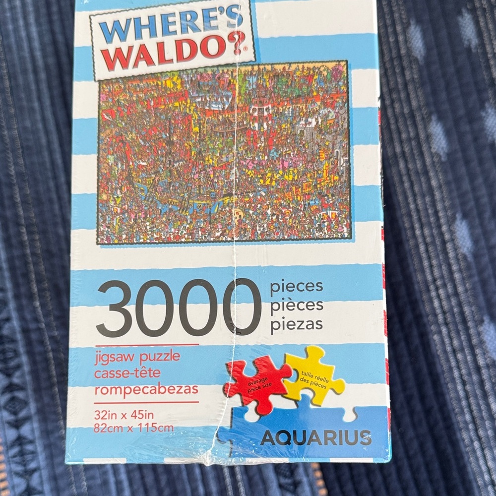 Aquarius Where's Waldo? Jigsaw Puzzle - 3000 Pieces